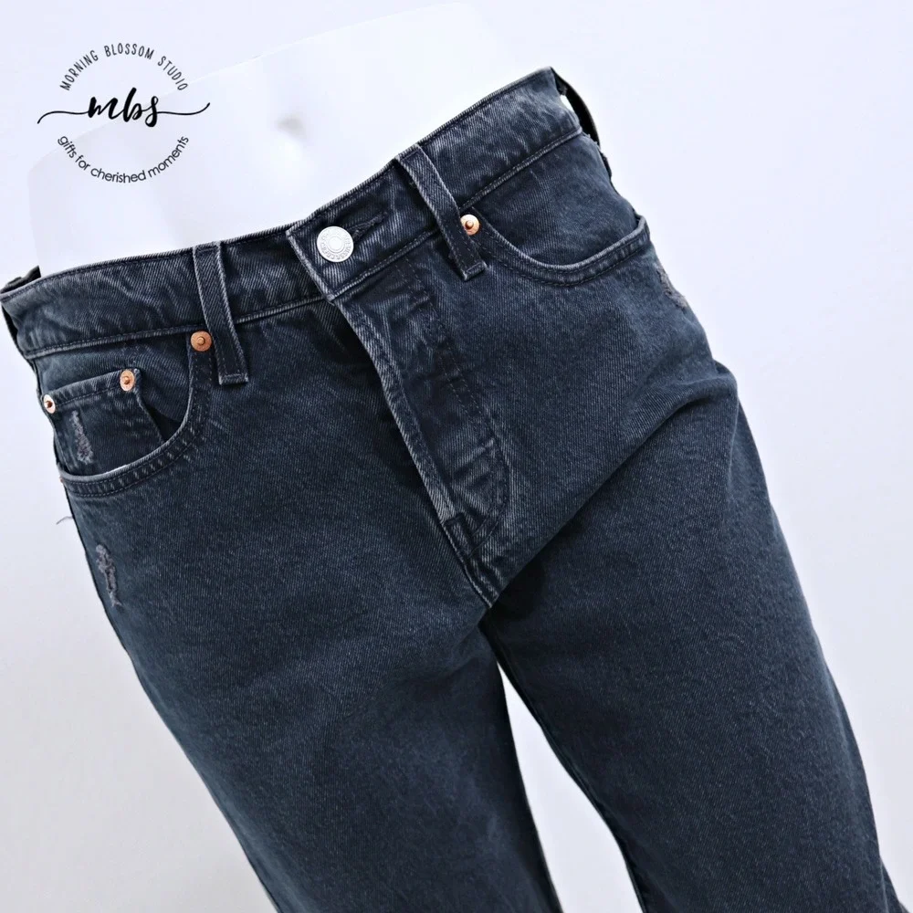 Levi's Premium Wedgie Distressed Button Fly Cropped Raw Hem Jeans Blue Women 28